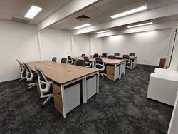 Robinson 77 (D1), Office #607307571